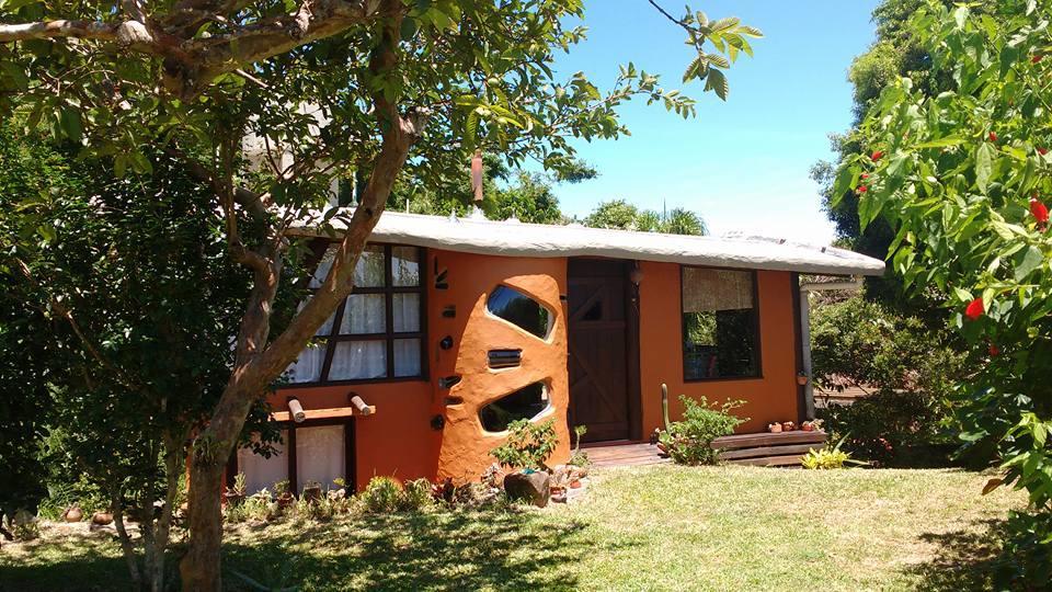 Casa Ombak Villa Praia do Rosa Eksteriør billede