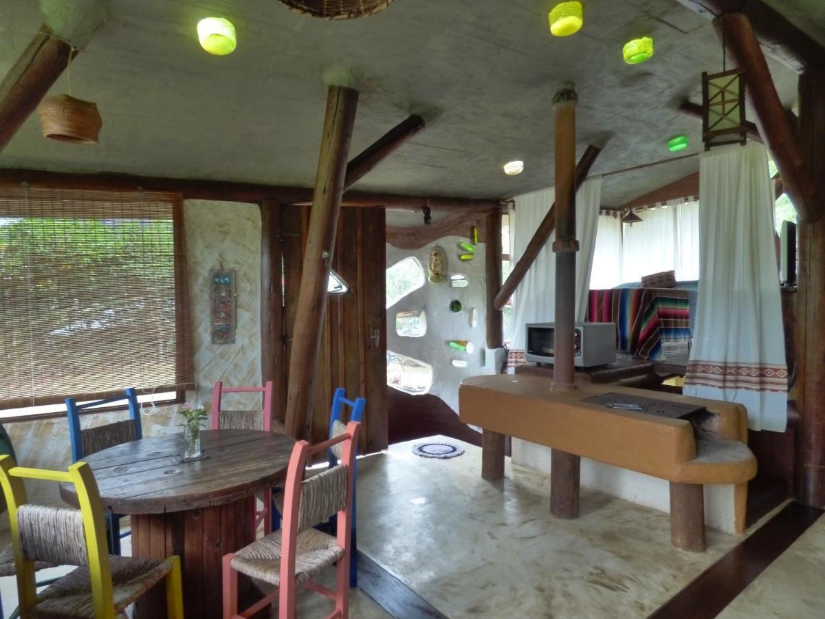 Casa Ombak Villa Praia do Rosa Eksteriør billede